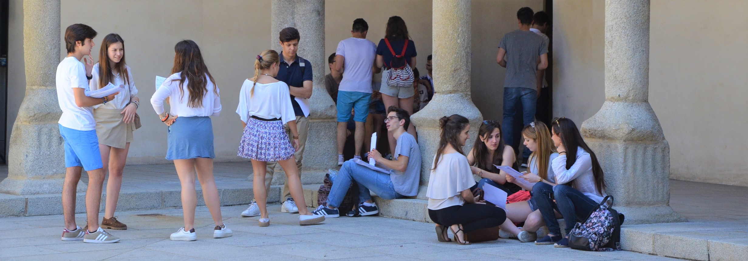 Estudiantes en periodo descanso